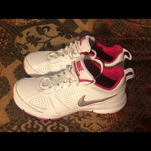 Women’s Nike Running Shoes Sz. 8